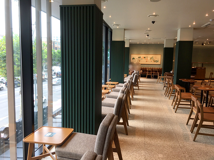 스타벅스-신월동DT점-내부4