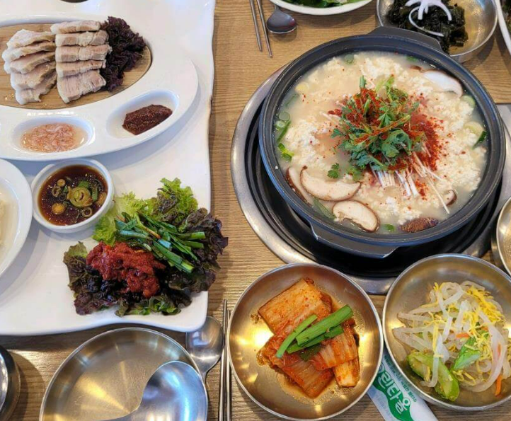 강릉 정은숙초당순두부 초당명품밥상 두부삼합 순두부전골 생생정보 기다려야제맛