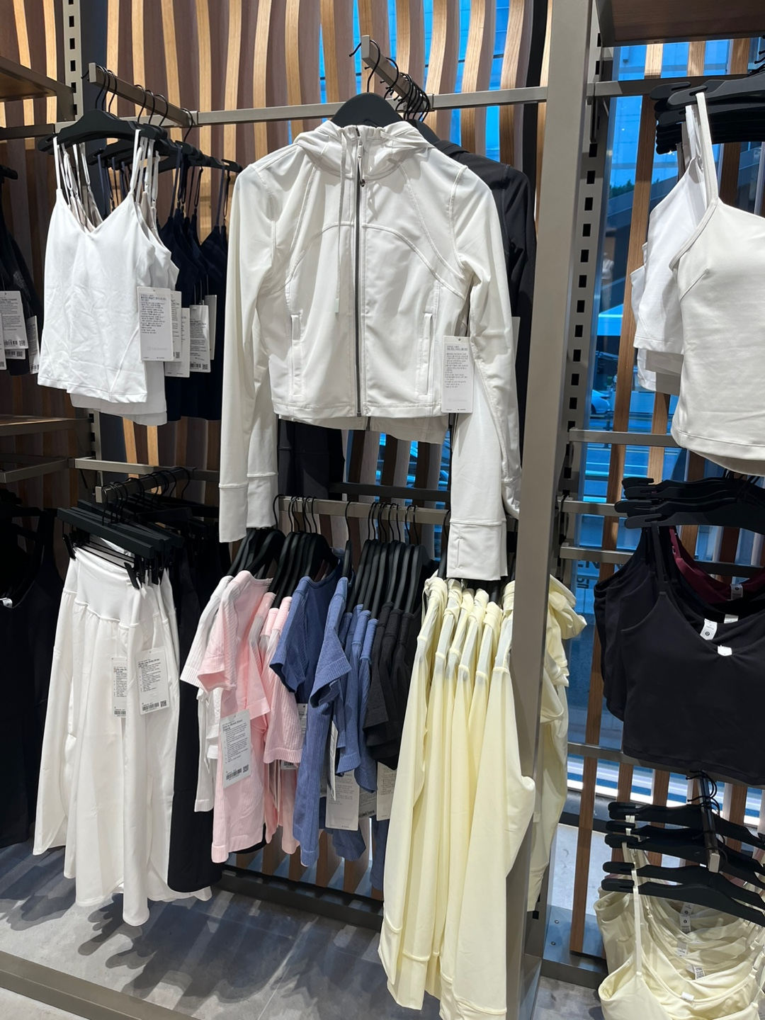 룰루레몬 요가복 레깅스 내돈내산 후기 (명동 타임워크점)