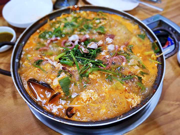 생생정보 닭알탕 맛집