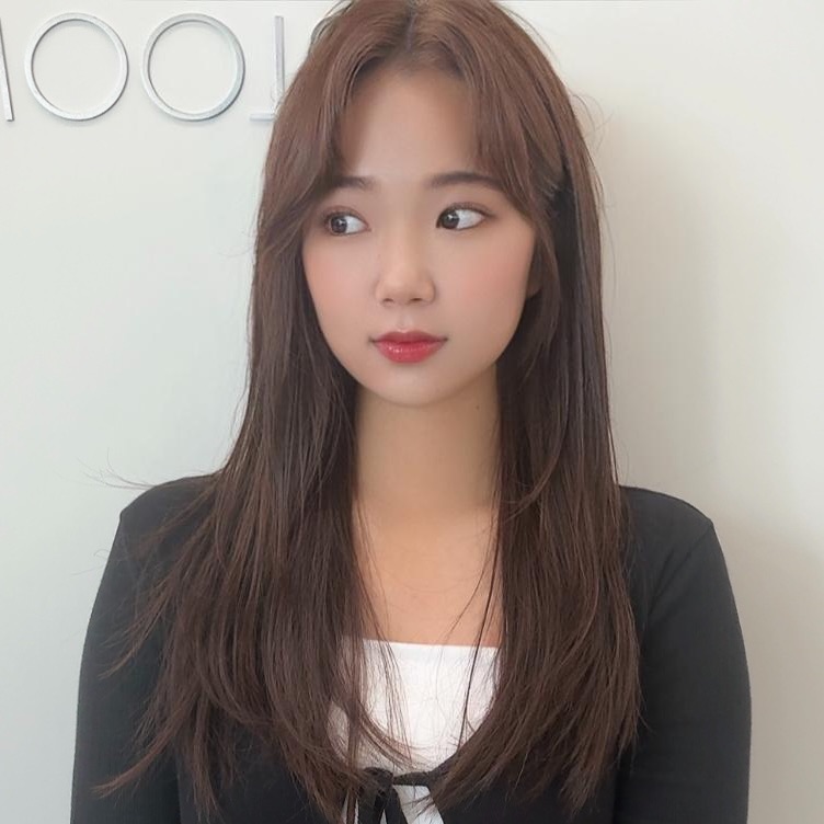 브라운염색과 레이어드컷 관련 이미지
