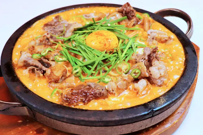 생방송오늘저녁 대전 정부청사역 대박의비밀 인절미 티라미수, 떠먹는스테이크 돌솥파스타, 마늘치킨 돌솥리소토, 곱창 치즈 돌솥 파스타 퓨전 이탈리안 래스토랑 맛집 추천
