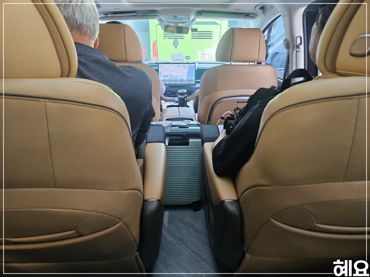 디디택시-6인승-내부