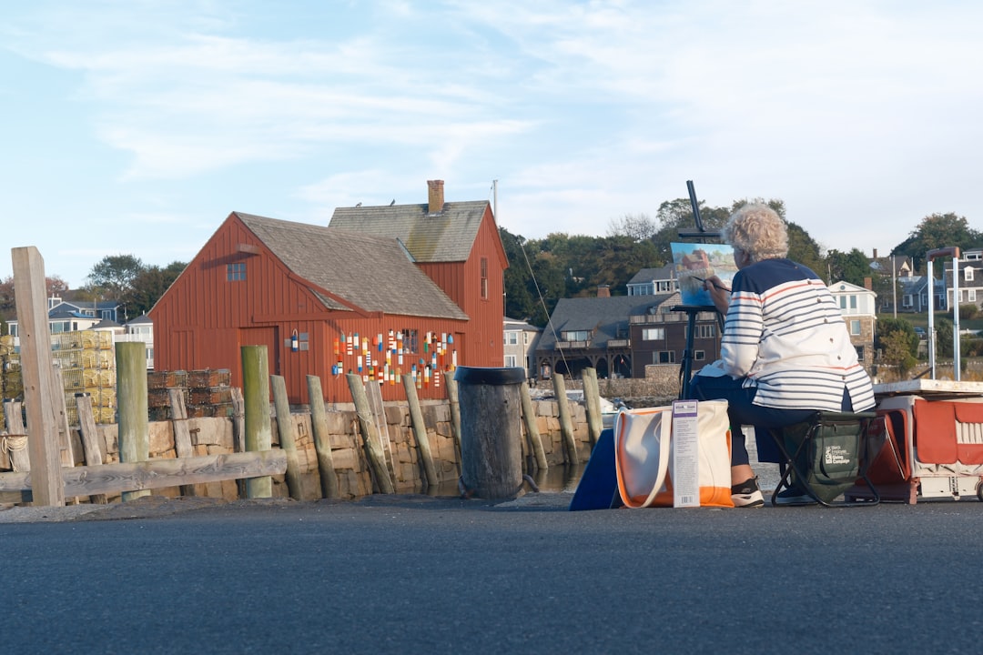 '도배 기술자'는 'painter'입니다.