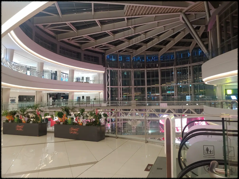 [미키-17]-CGV-영등포-IMAX관에서-본-후-영등포-타임스퀘어-둘러보기