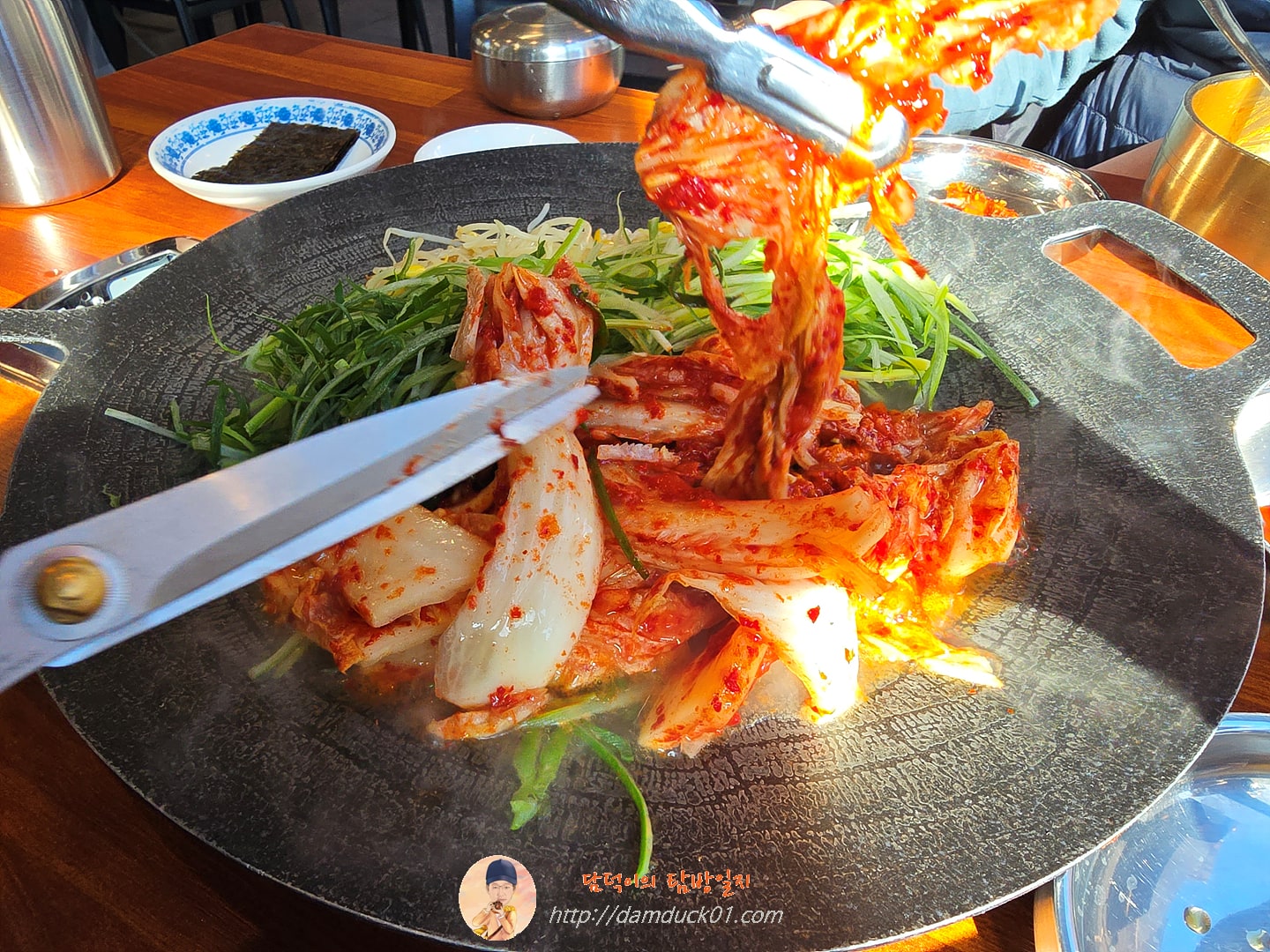 두루치기정식(된장찌개 + 야채비빔밥)