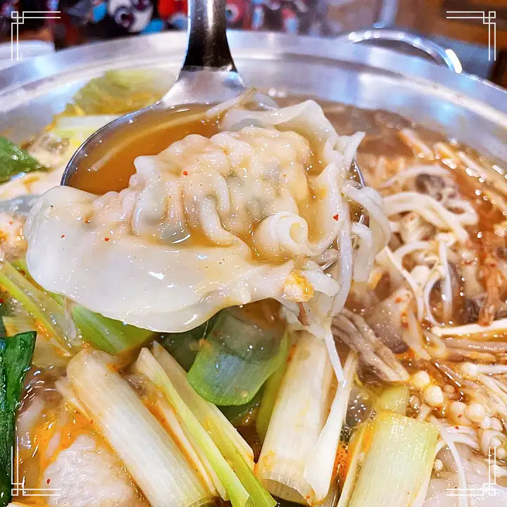 백반기행 김용림 편 이북식 손만두 전골 만둣국 평양식 만두전골 김포 맛집 소개