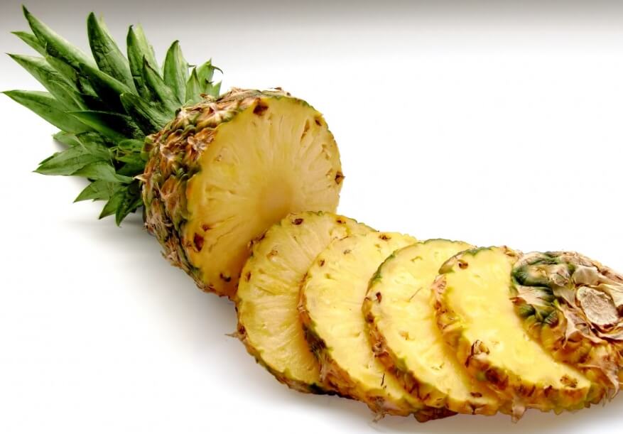 브로멜라인 성분 파인애플