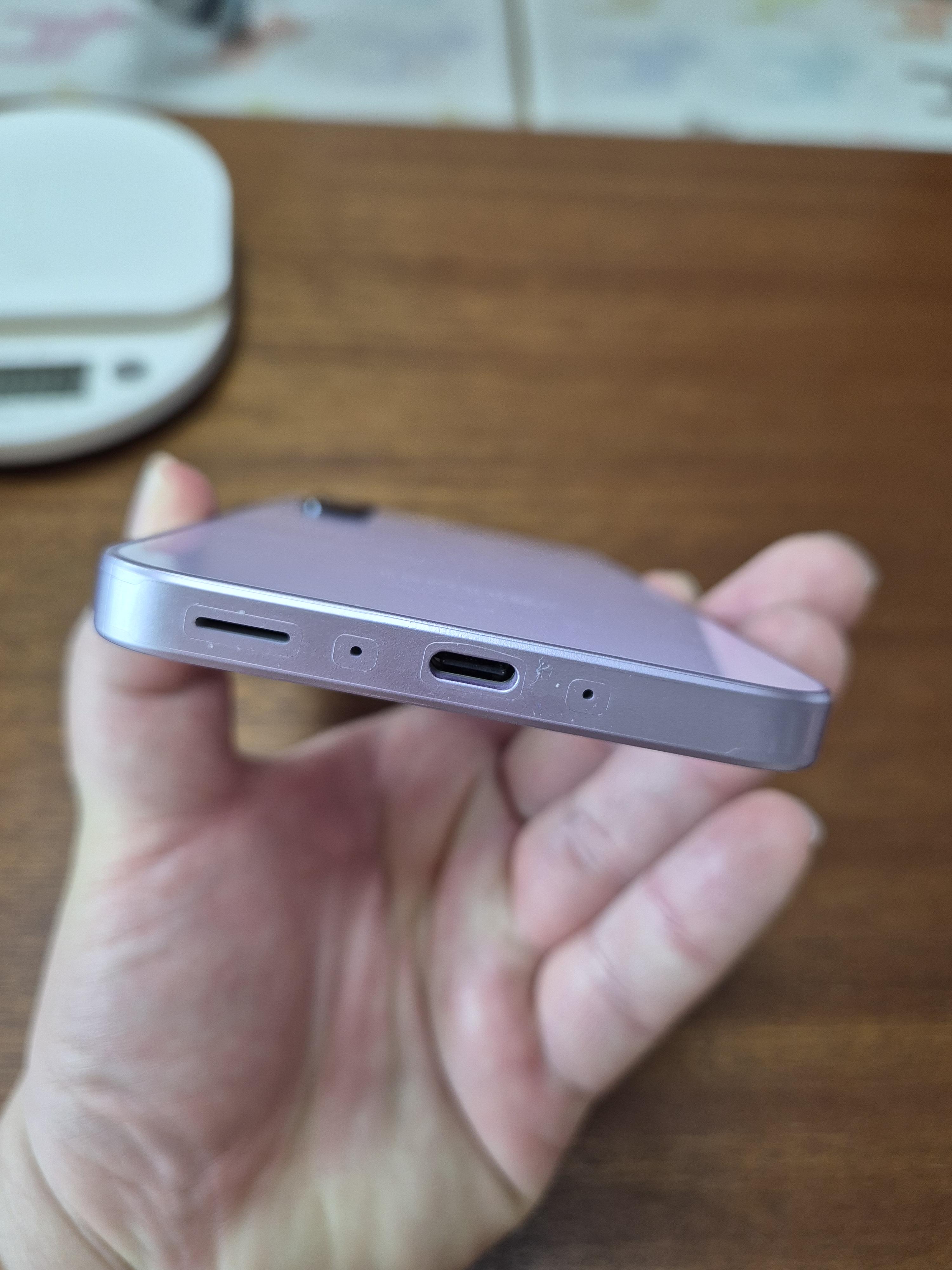 갤럭시 a35 충전포트