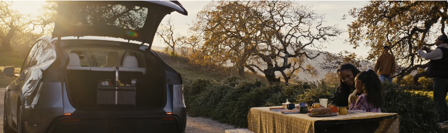 테슬라 뉴 모델 Y 트렁크