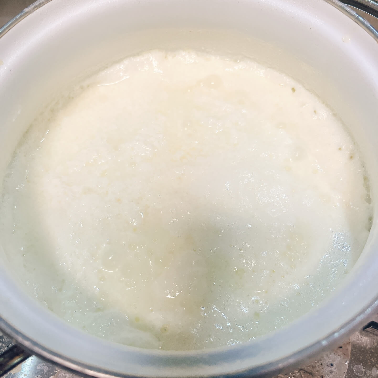 꾸덕해질때까지-약불로20분-끓여주세요