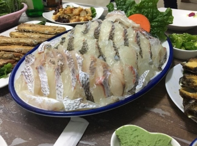 파랑도 횟집