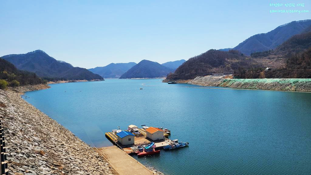 전망대에서바라본충주호