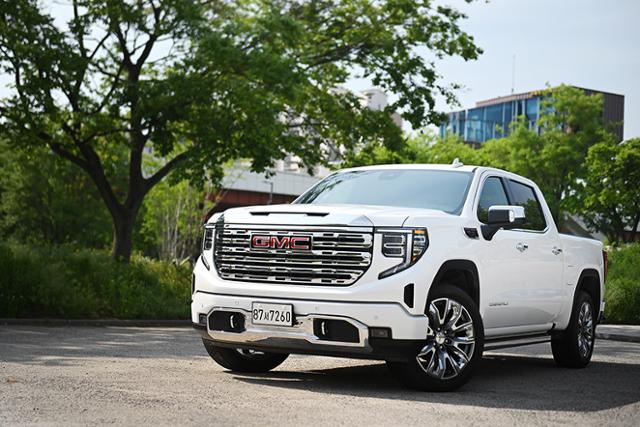 GMC 시에라 드날리