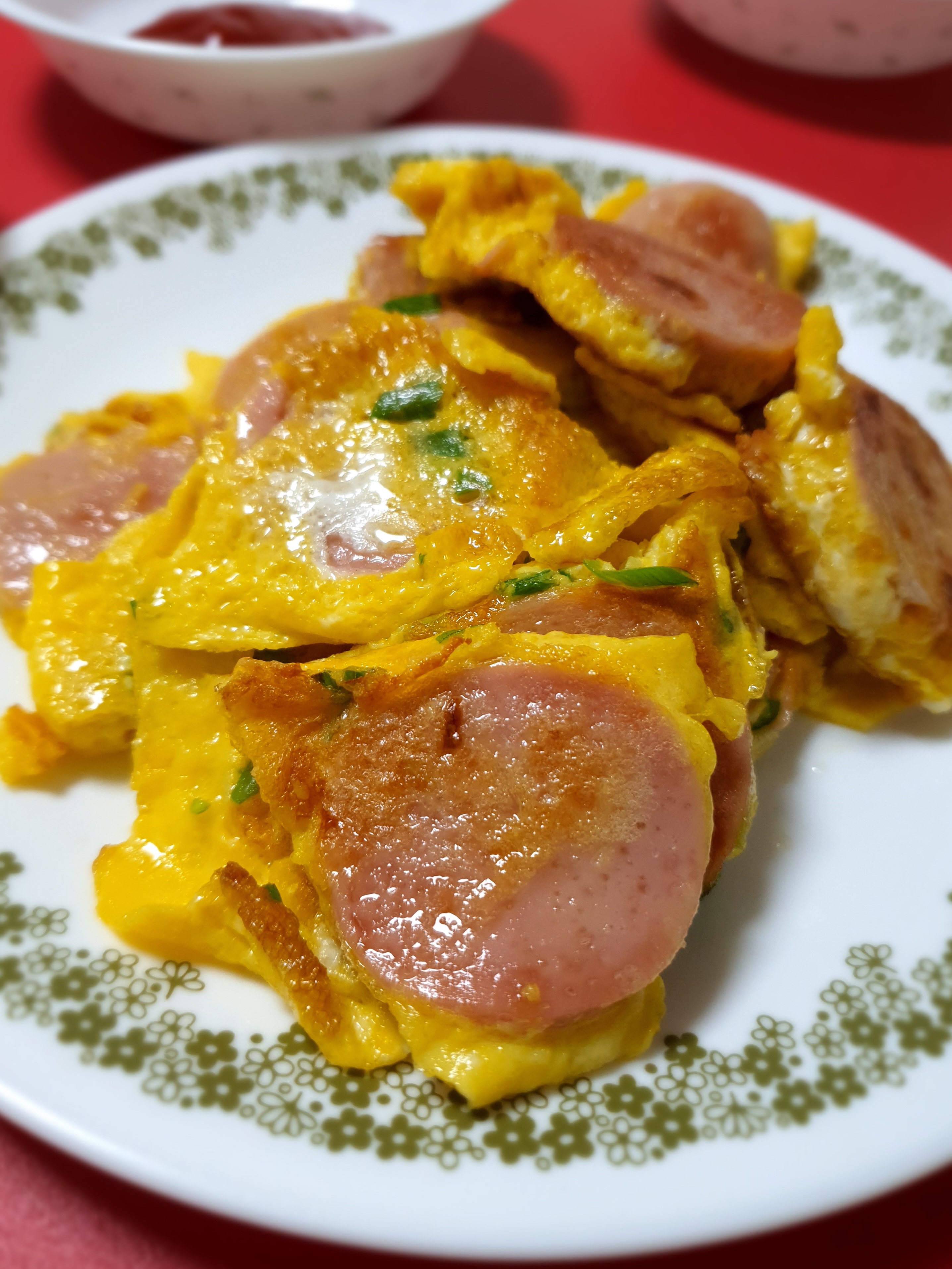 분홍-소시지는-추억의-맛입니다.