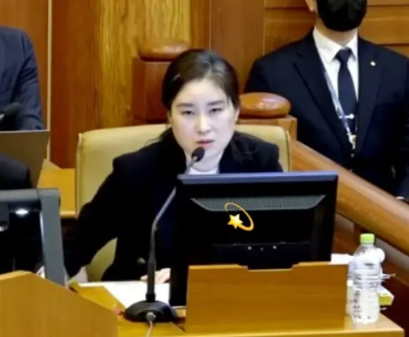 김계리