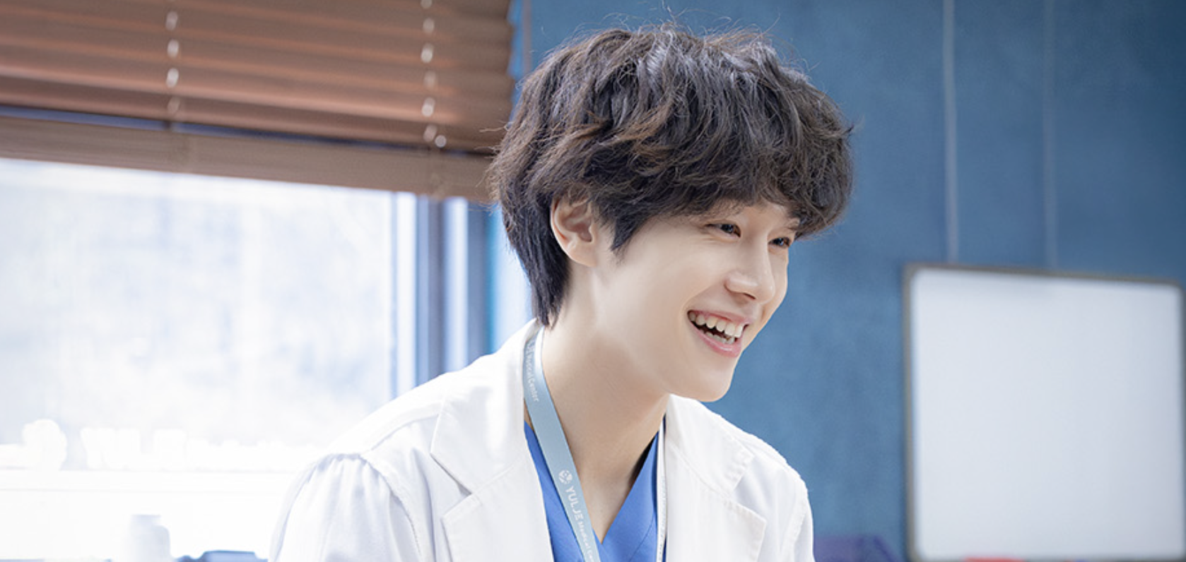 언젠가는 슬기로울 전공의생활_엄재일(강유석)