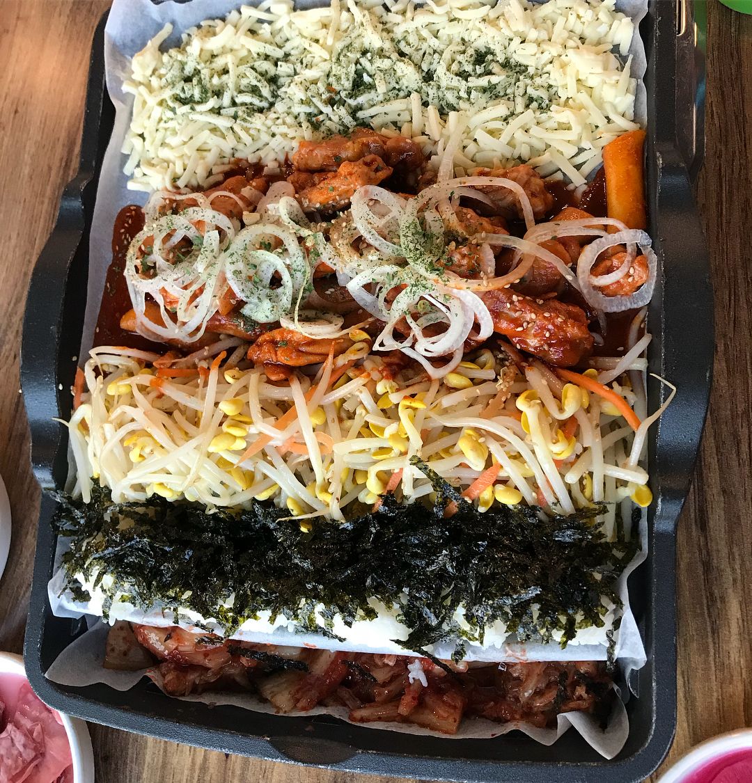 가평 아침고요수목원 가게 숯불 닭갈비 수완 좋은 여행 철판 치즈닭갈비 맛집 추천
