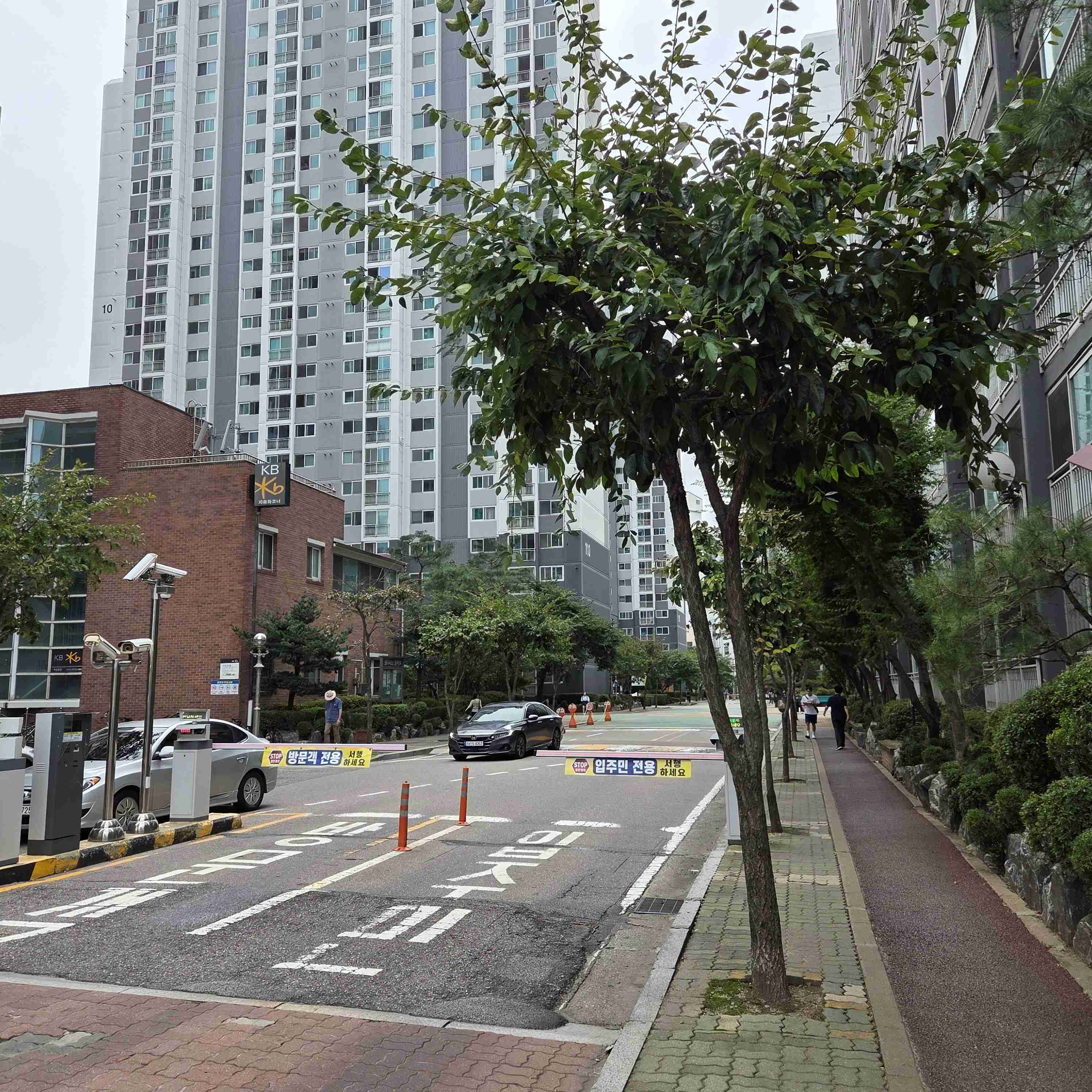 인센푸-후문-출입구