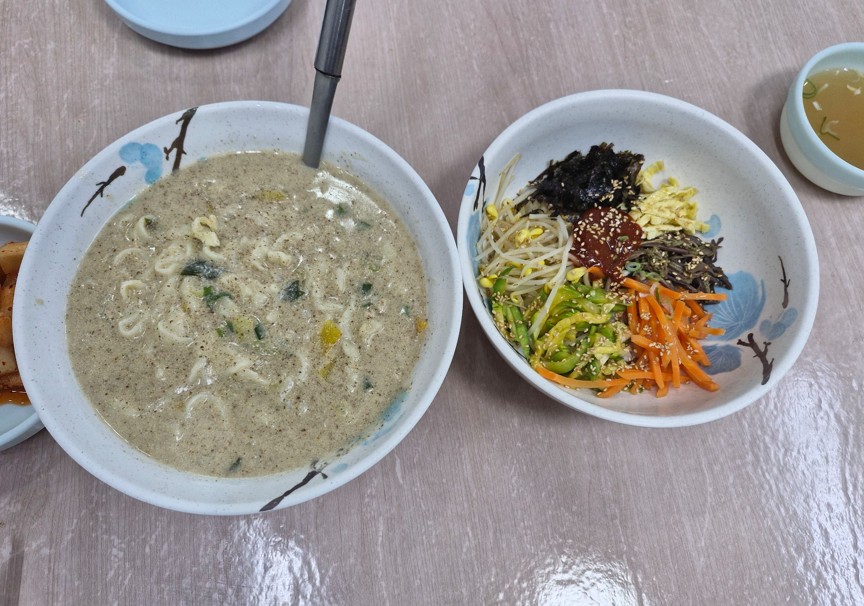 홍두깨칼국수