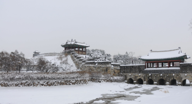 수원 화성행궁 겨울야경, 조용한 밤에 걸으며 느낀 공간의 변화