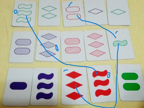 세트 - 정답 찾기 위한 3장 조합