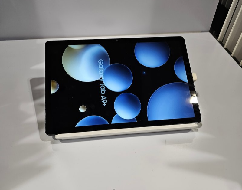 갤럭시탭-A9-플러스-모델