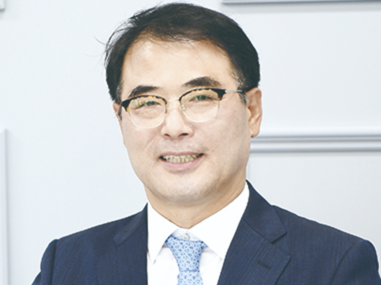 장충남 프로필