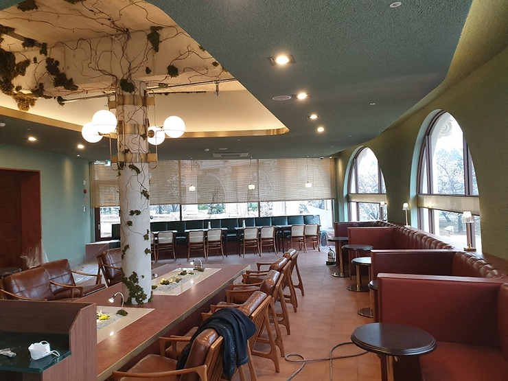 퍼라이트 뿜칠로 포인트를 준 인테리어 뿜칠