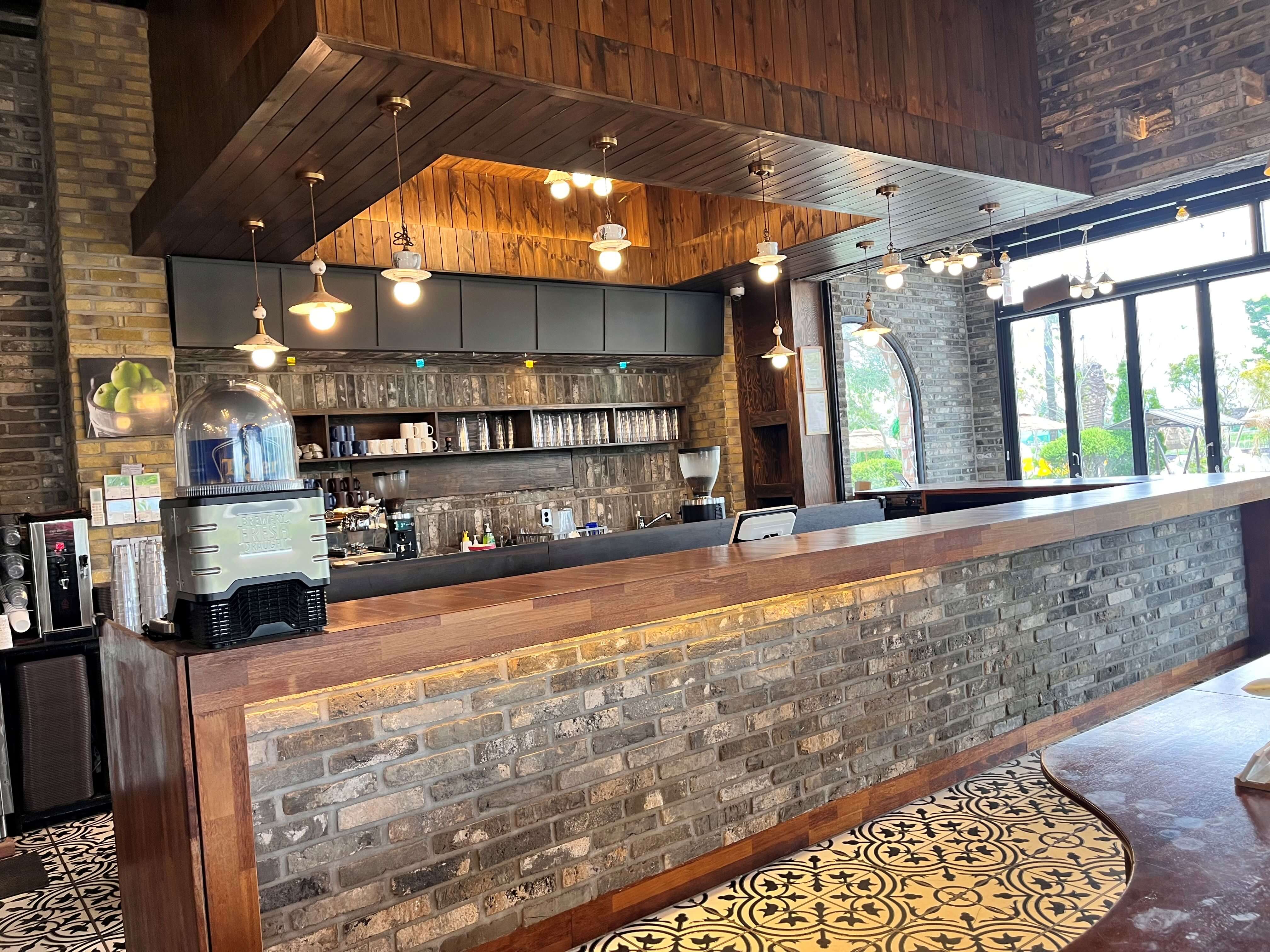 대형카페 비아조