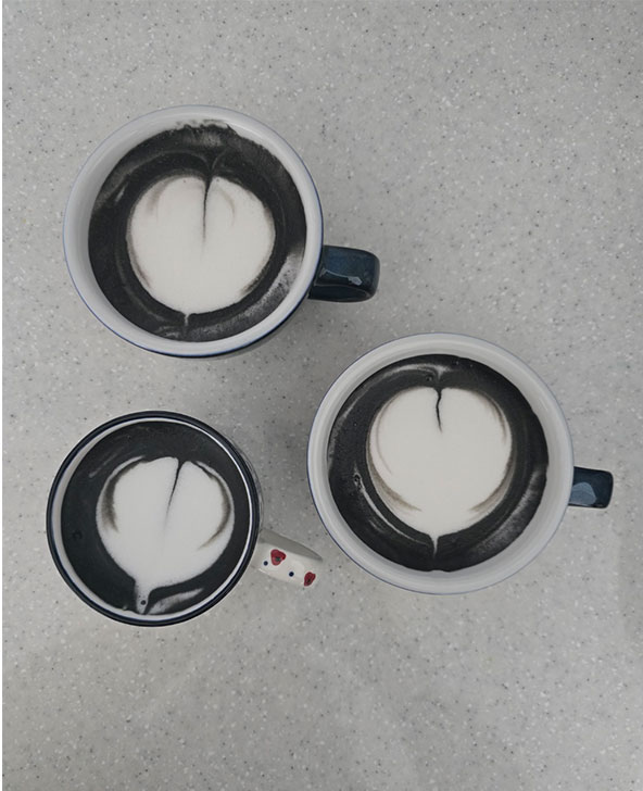 블랙 라떼아트 면하트