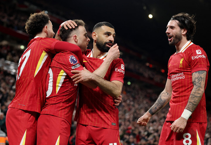 리버풀, 에버턴 꺾고 EPL 선두 질주&hellip;5년 만의 우승 보인다 : 다시보기