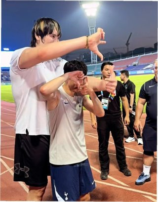 최홍만 손흥민