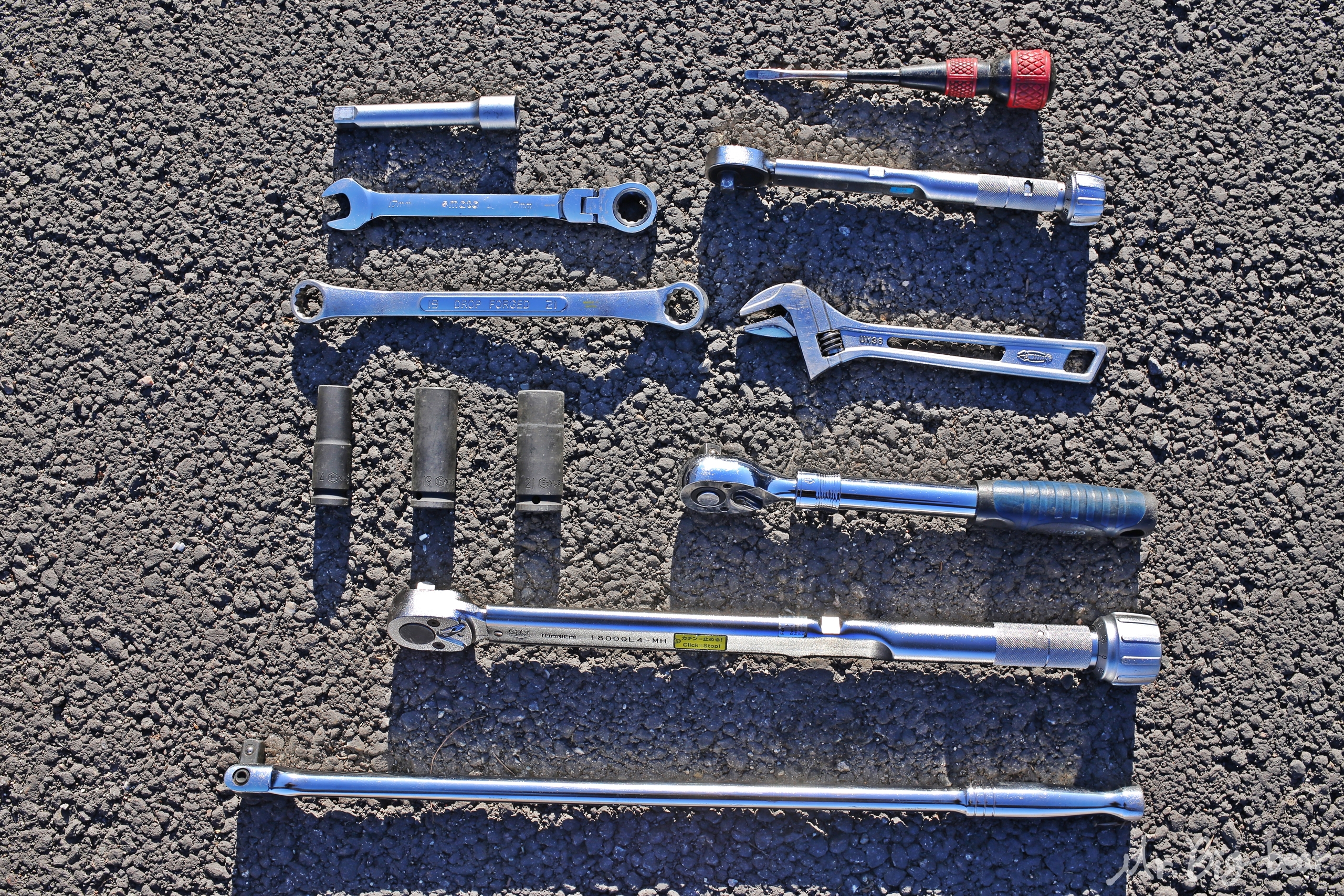 리어쇼바 교체용 공구