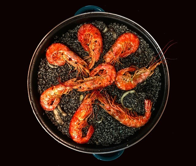 세계의 음식, 그 중 스페인 요리의 매력: 파에야(paella)와 생선 요리