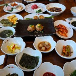 긴 머리 휘날리며 촬영지 여주식당