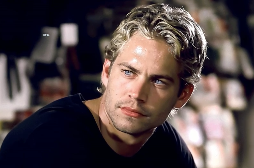 폴 워커의 대표작 분노의 질주 중 스틸컷