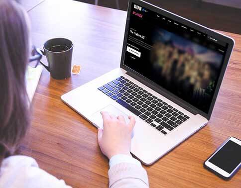 BBC 웹 시청 가상 이미지