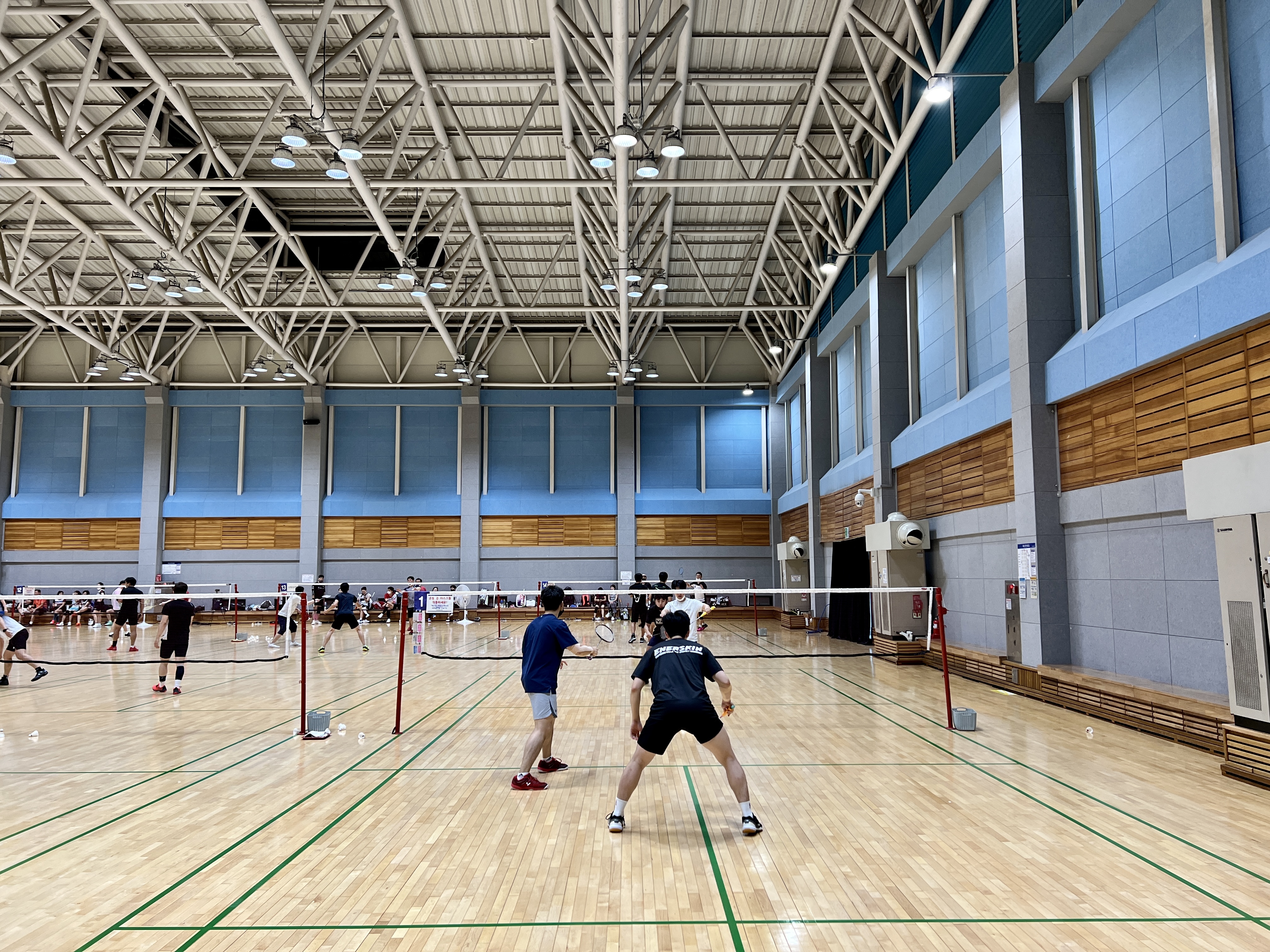 마곡실내배드민턴장 코트