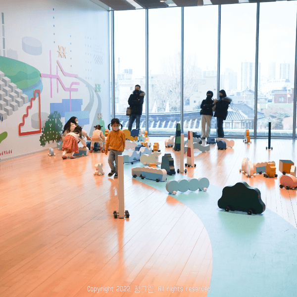 아이들-실내놀이터