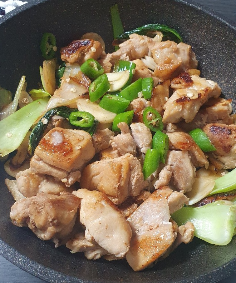 닭다리살 소금구이