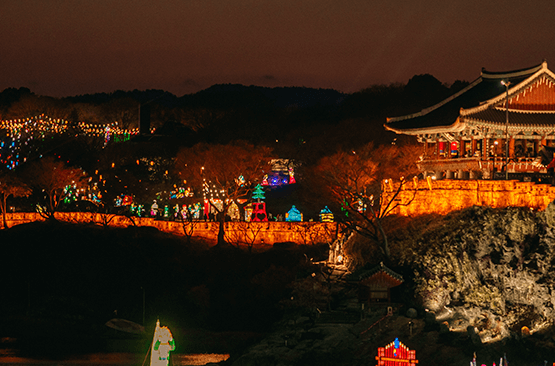 10월 국내여행, 10월 국내여행지 추천, 10월 축제, 10월 여행, 10월 국내여행하기 좋은곳, 10월 국내여행지, 가을여행, 부산국제영화제, 진주 유등축제, 독일마을 맥주축제, 순천만습지, 안동 하회마을