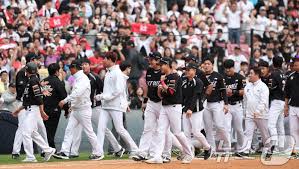 2024년 준플레이오프 경기일정 LG VS KT 경기 예매 및 TV 무료중계 바로가기