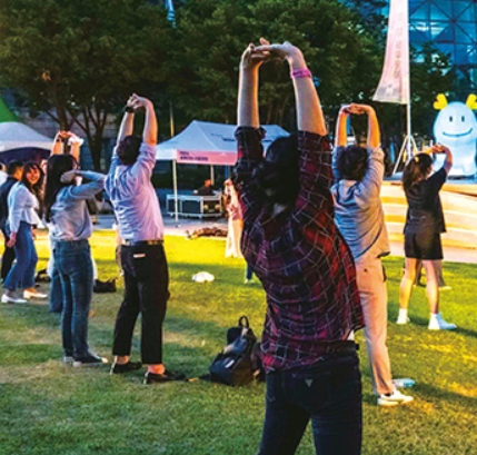 운동하는 서울광장