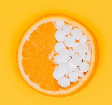 기미 없애는 방법 - 비타민 C + 레티놀 피하기