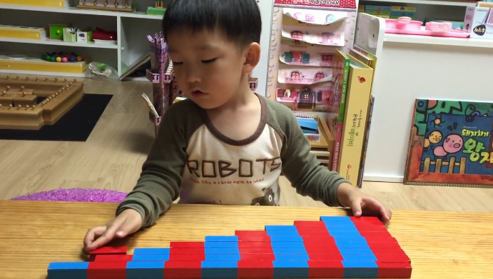 우리 아이의 수막대 교구 활동모습