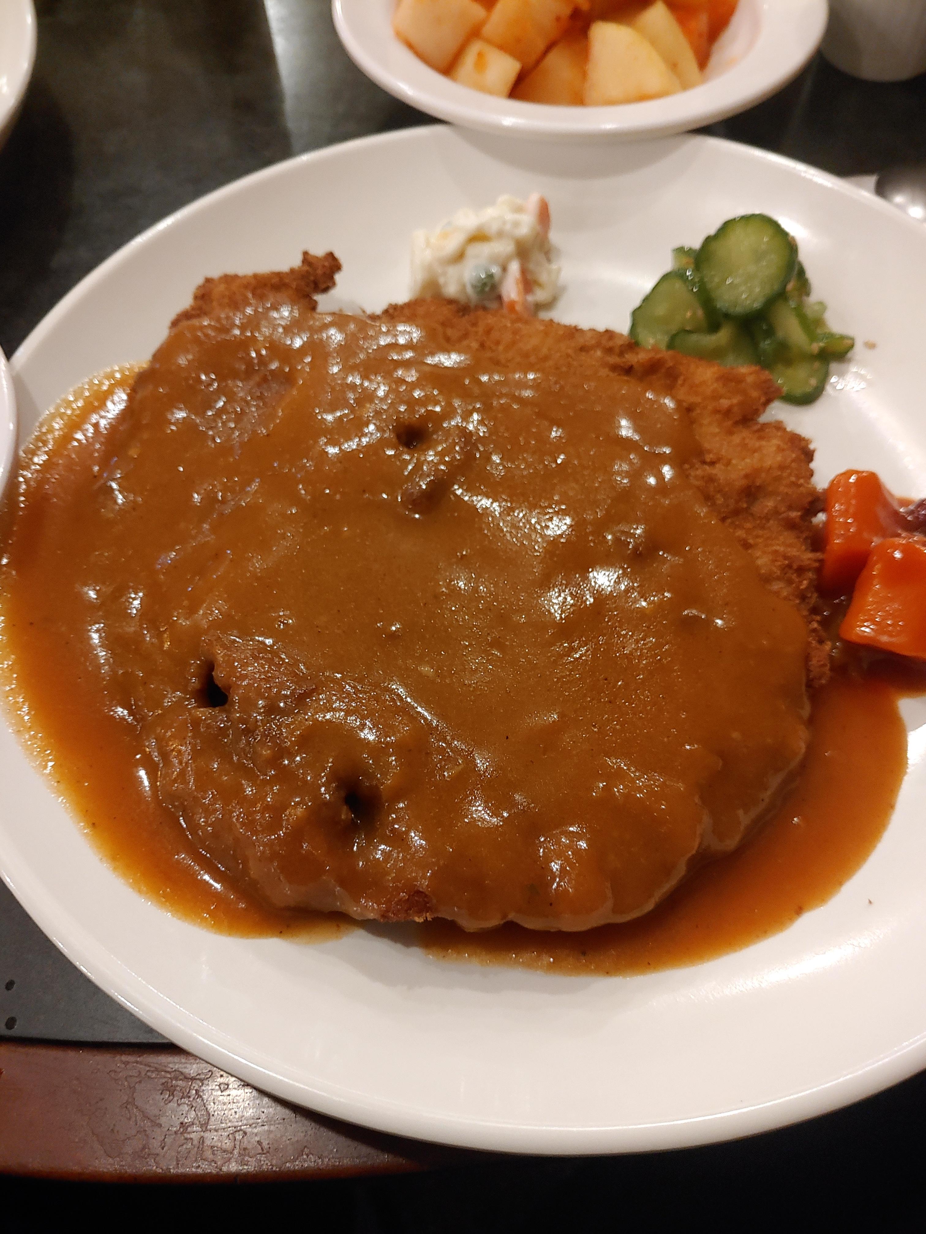 경양식 돈까스 내돈내먹