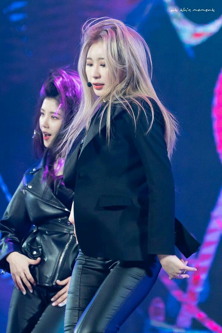 아이즈원 프로듀스48 이채연 사진모음 아이즈원 프로듀스48 이채연 사진모음