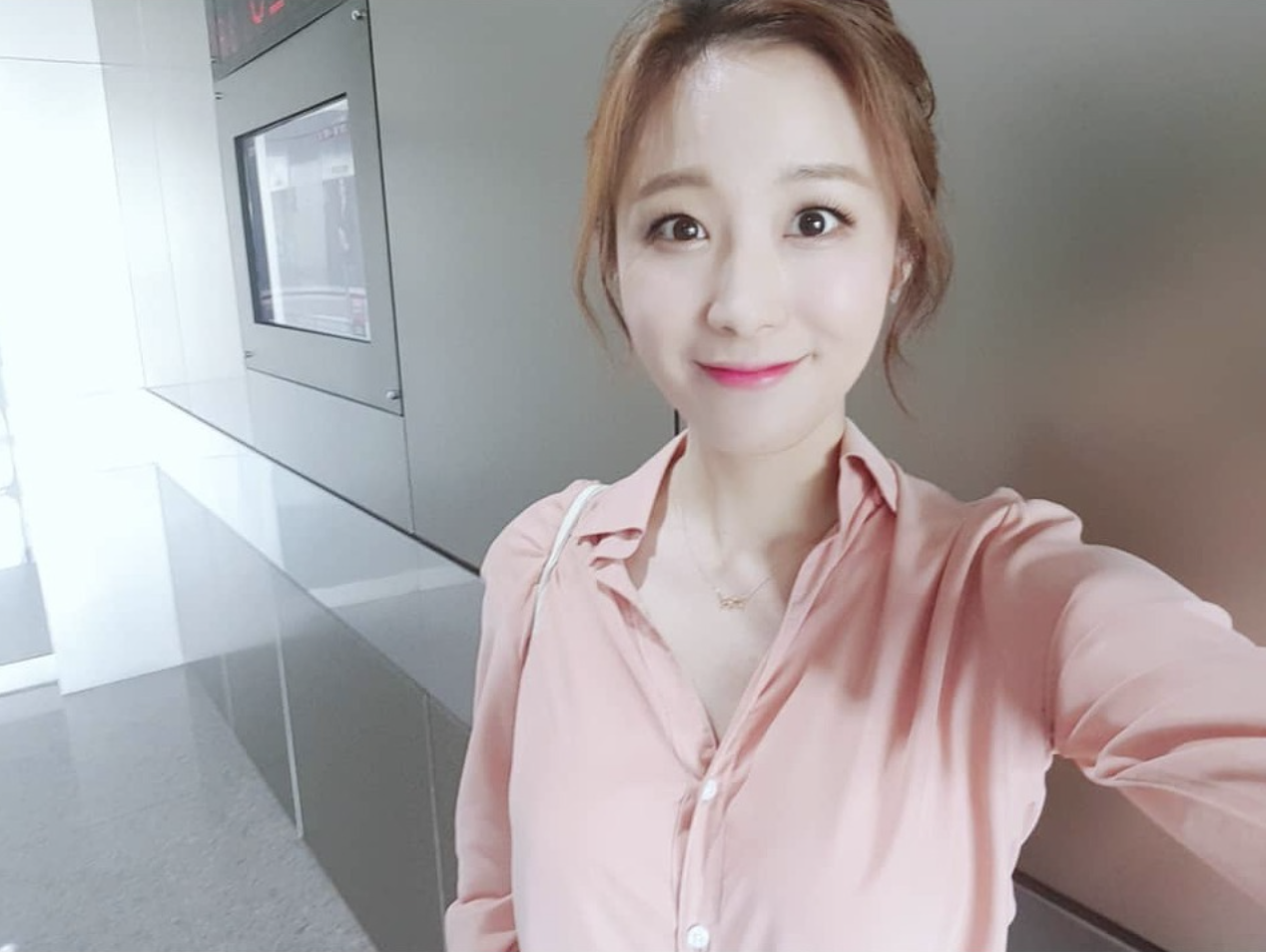 강다솜 미모