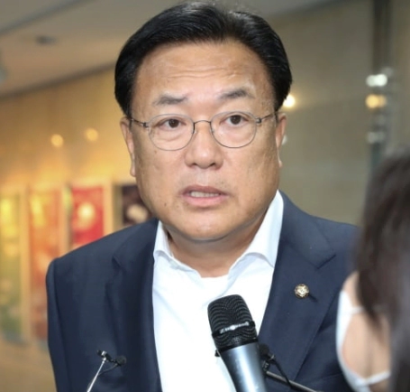 정진석 국회의원 프로필 나이 고향 재산 키 지역구
